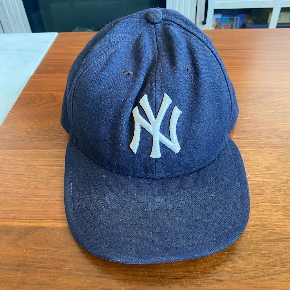 New Era New York Yankees MLB Fitted Hat